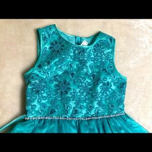 Girls dress size 12 Aqua New without tag